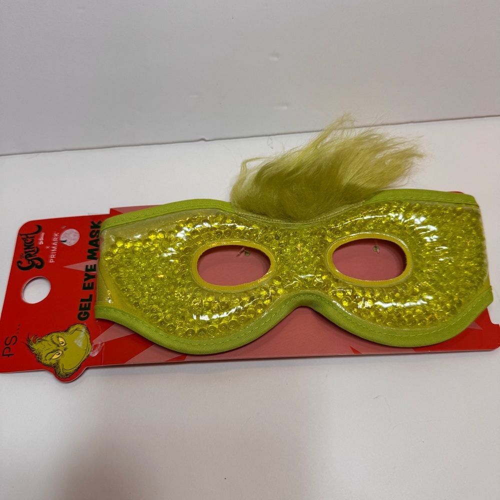 Grinch Gel Eye Mask, a Primark exclusive product featuring a lime green color